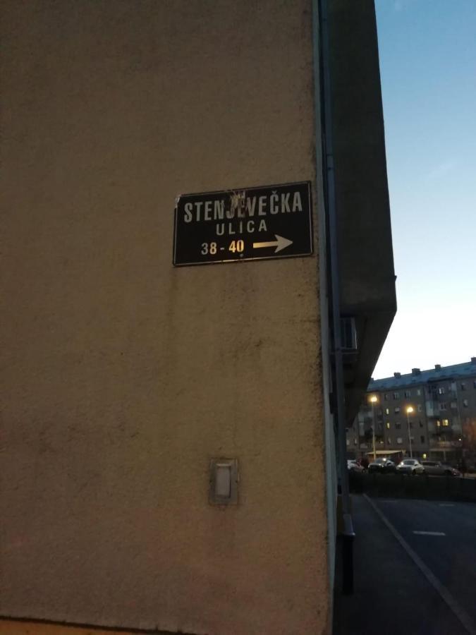 Šarmantni apartman Malecka 2 Záhřeb Exteriér fotografie